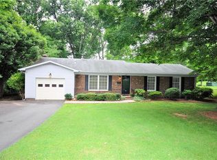 224 Kyle Rd, Winston Salem, NC 27104