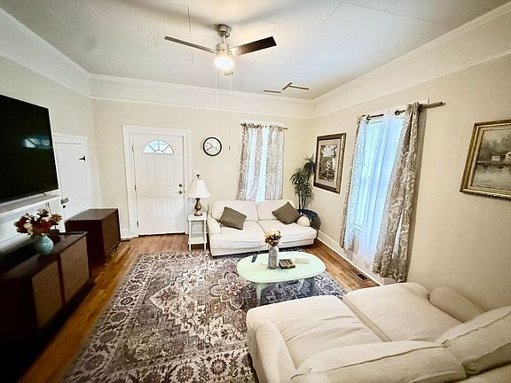 2nd image of 224 S Peter St #A