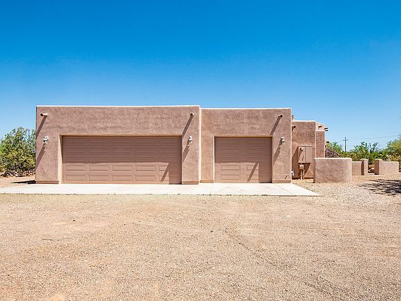 5th image of 10955 N Camino De La Tierra