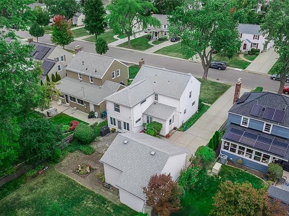 5th image of 149 Meadow Ln
