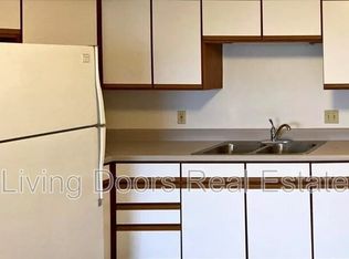 603 S Washington St #18, Bloomfield, NE 68718