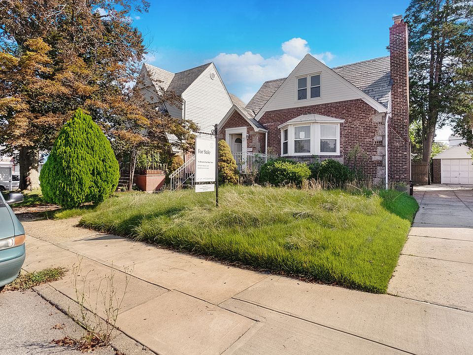 1st image of 8007 189th St