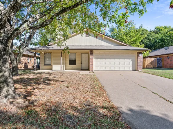 1828 Ramada Dr, Woodway, TX 76712