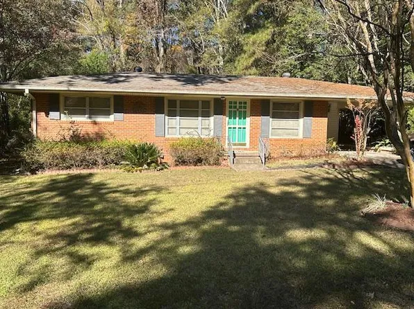 617 W 21st St, Laurel, MS 39440