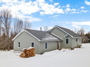 2534 Upper Rd, Plainfield, VT 05667
