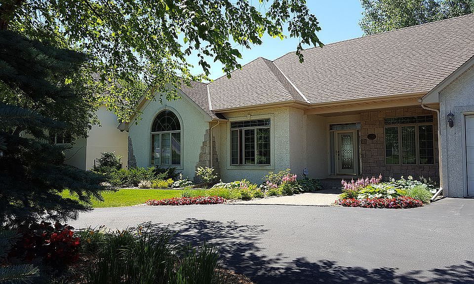 1st image of 630 Sutcliff Cir