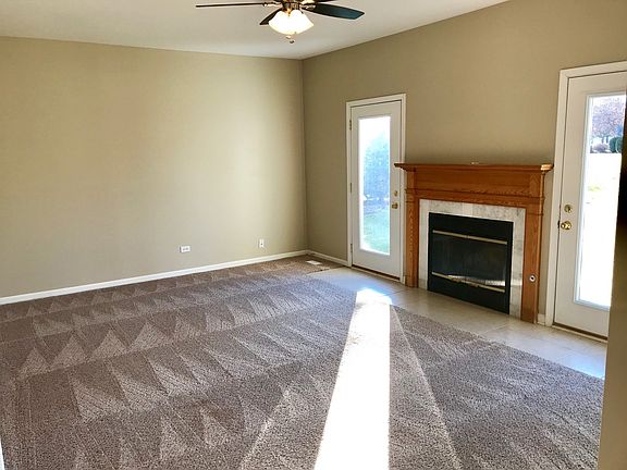 3rd image of 742 Tartans Dr