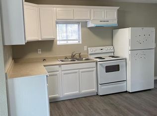 621 Honeysuckle Dr UNIT B, La Marque, TX 77568