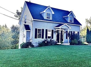 49 Flying Rock Rd, Hudson, NH 03051