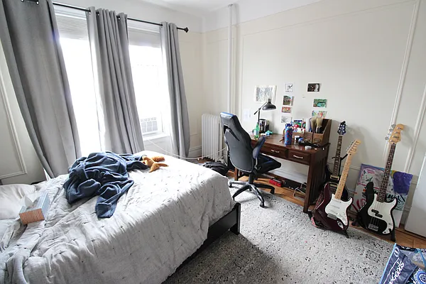 Rented by Luxor Homes & Investment Realty | media 36