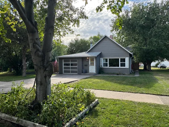 1009 Colorado Ave SW, Huron, SD 57350