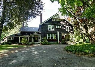 119 Putnam Rd, Pomfret Center, CT 06259