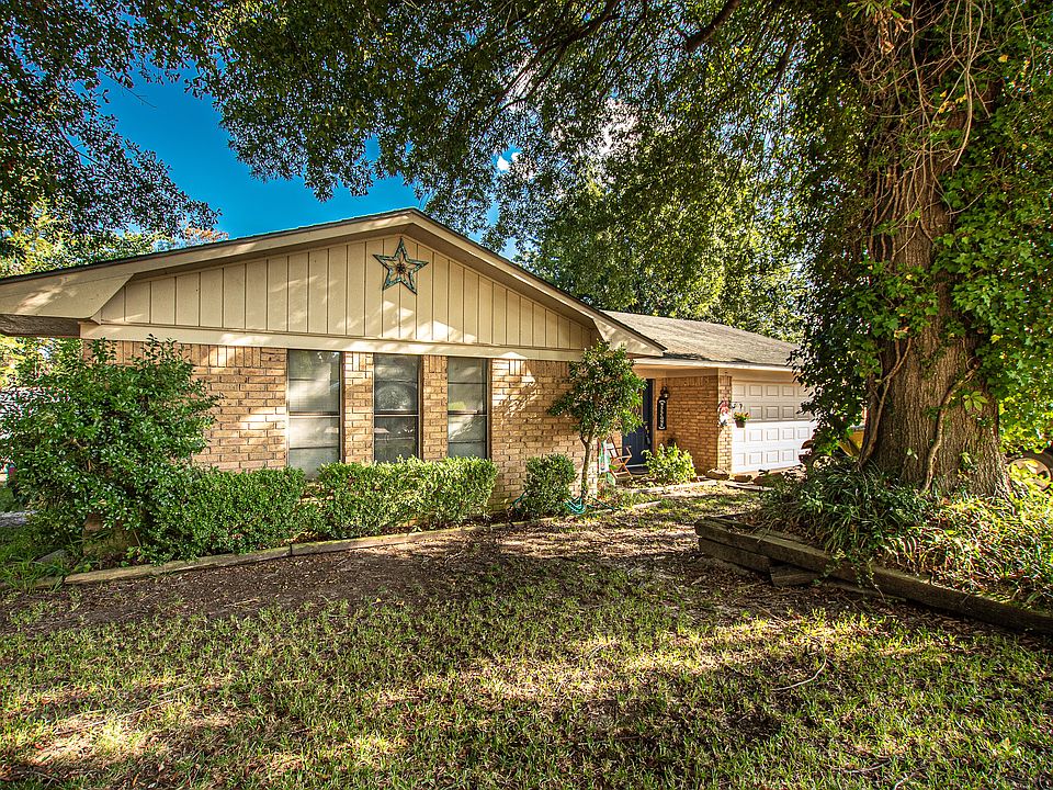 1st image of 105 Mockingbird Ln