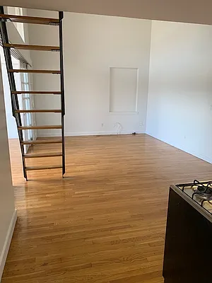 Rented by Carnegie Management Inc | media 6