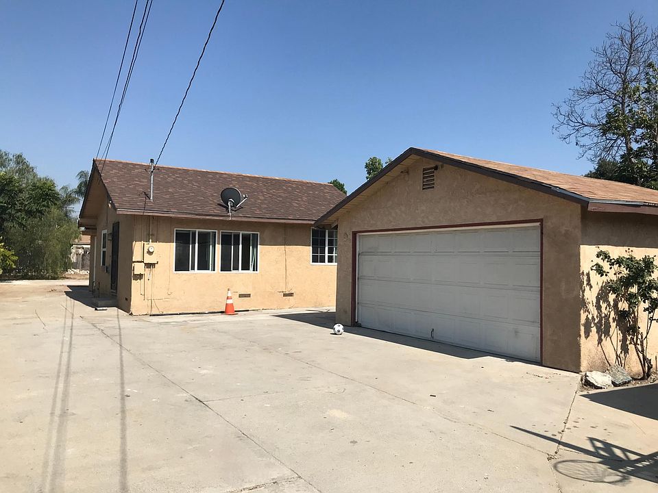 1st image of 214 N Pasadena Ave