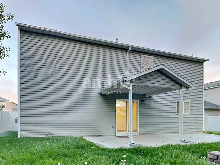 1211 N Cambrick Dr — Photo 21