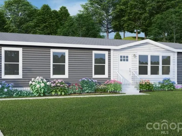 1002 Pinnacle Church Rd, Nebo, NC 28761