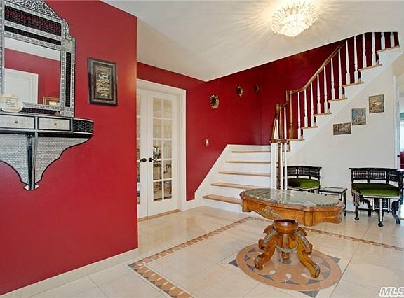 2nd image of 32 Shoal Dr