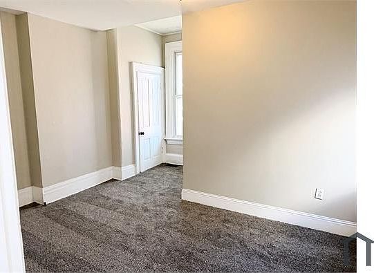 1st image of 1064 Banklick St #2