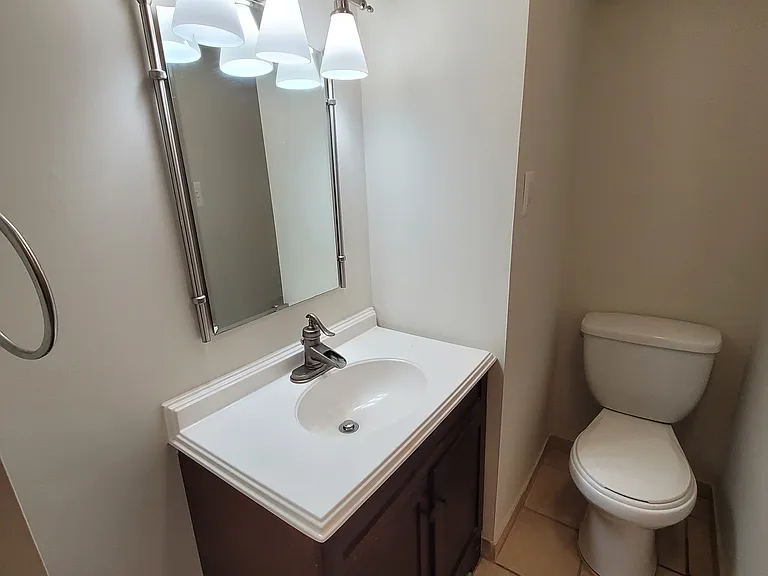 1811 E Pratt St — Photo 9