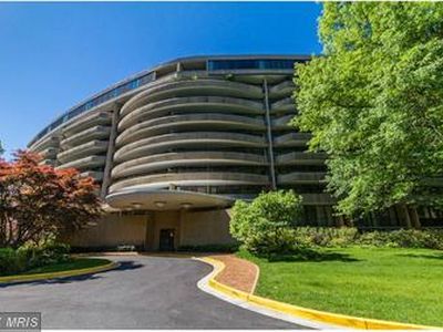 4200 Massachusetts Ave NW APT 1002, Washington, DC, 20016