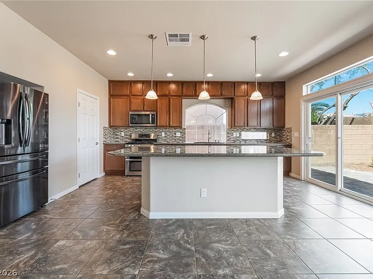 6014 Belvedere Canyon Ave — Photo 5