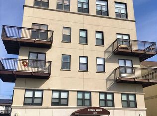 529 W Broadway #3B, Long Beach, NY 11561