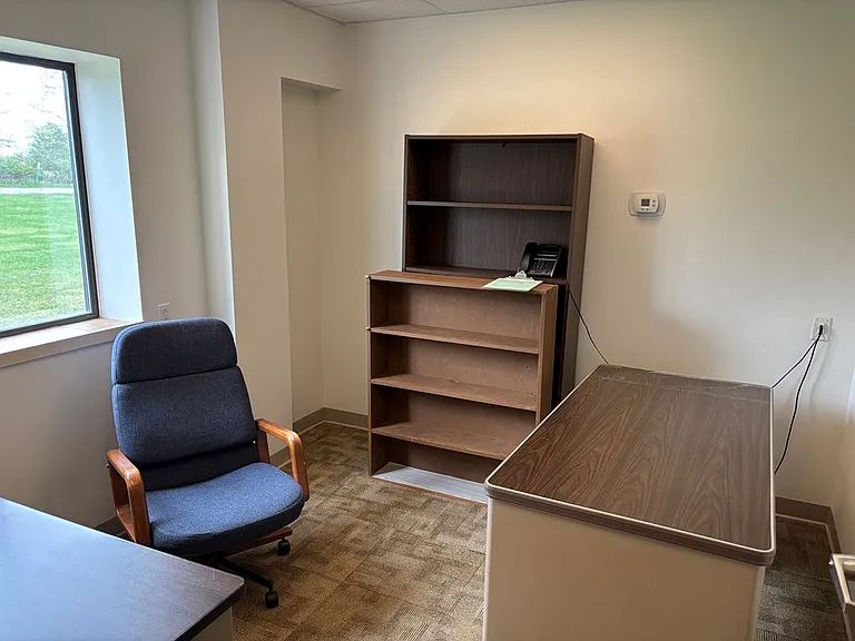447 Career Ln — Photo 10