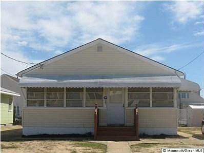 2nd image of 1826 Bay Blvd