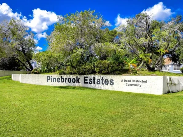 6761 121st Ave APT A, Pinellas Park, FL 33773