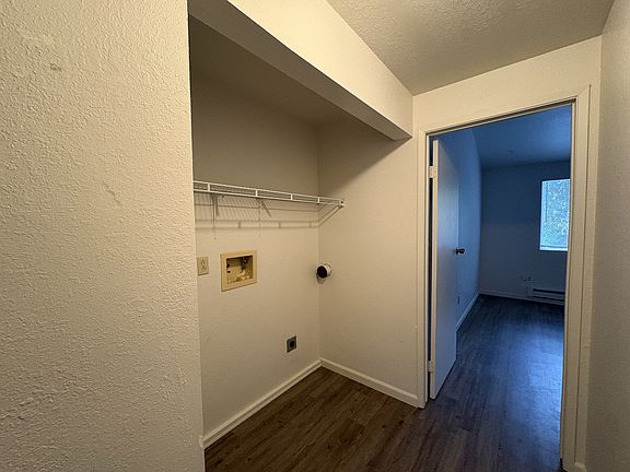 5th image of 312 NE Quince St #1