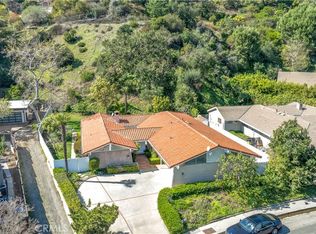 2317 Banyan Dr, Los Angeles, CA 90049