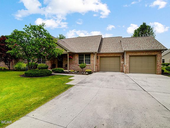 5th image of 2684 Pine Shore Dr