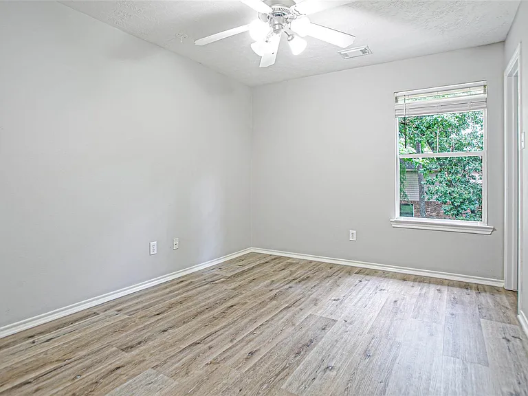 43 W Spindle Tree Cir — Photo 24