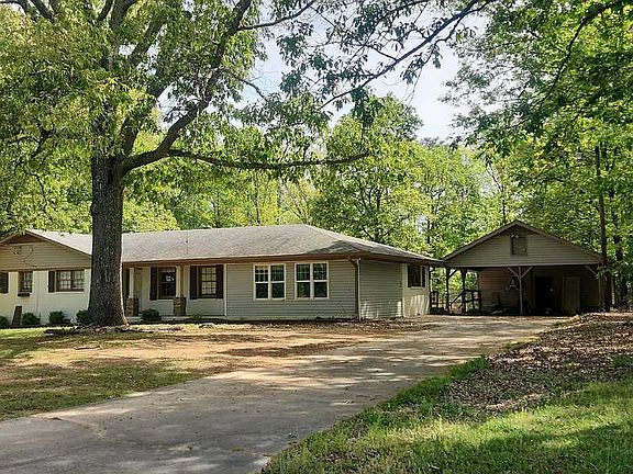 2nd image of 723 Zuker Rd