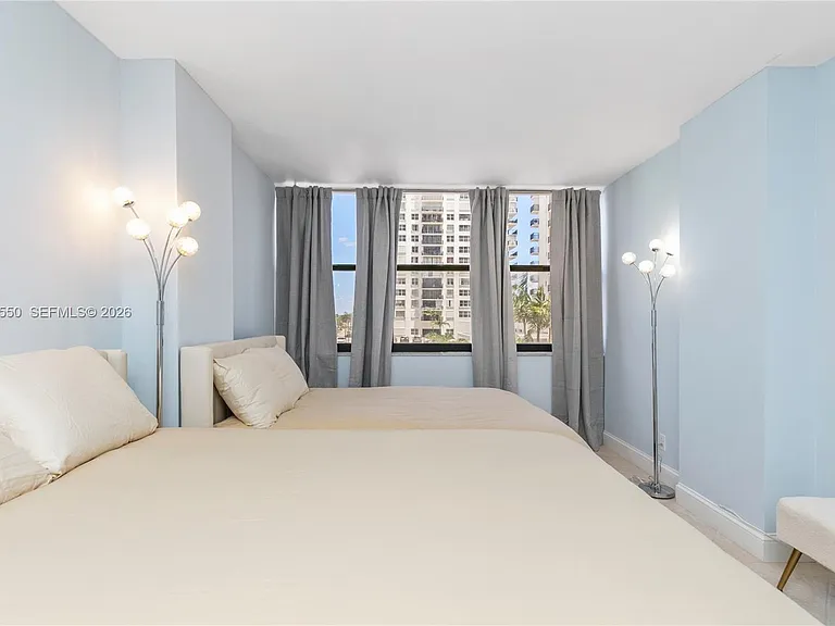 2401 S Ocean Dr #404 — Photo 16