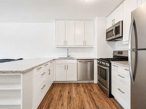 2nd image of 135 Montgomery St APT 3