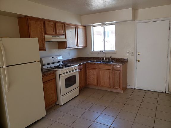 2nd image of 449 Charleston St SE APT A