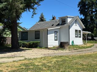 1425 Beverly Dr, Gladstone, OR 97027