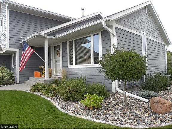 2nd image of 3451 Vista Ct