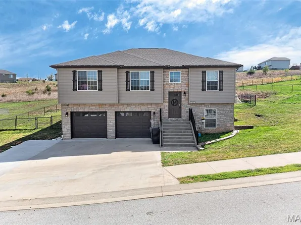 205 Ridgeview Dr, Saint Robert, MO 65584