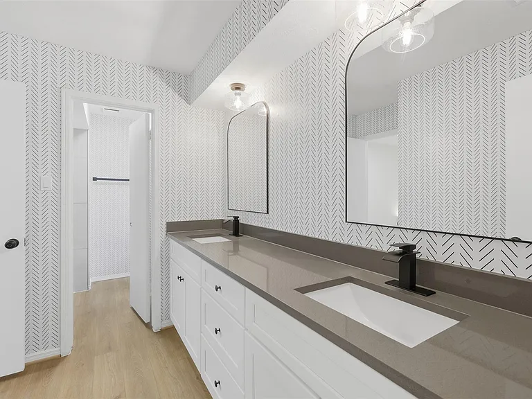 3930 Cypress Hill Dr — Photo 25