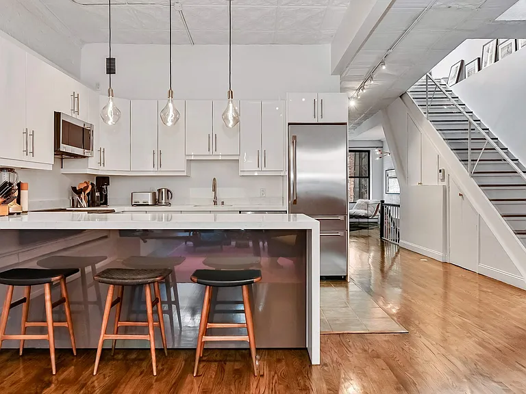 146 Reade St #3 — Photo 6