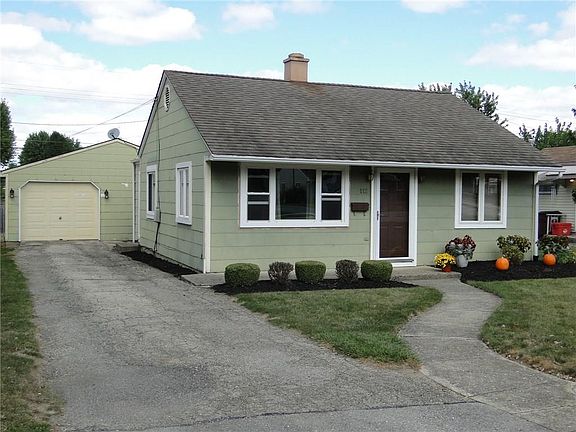 2nd image of 112 W Harmon Dr