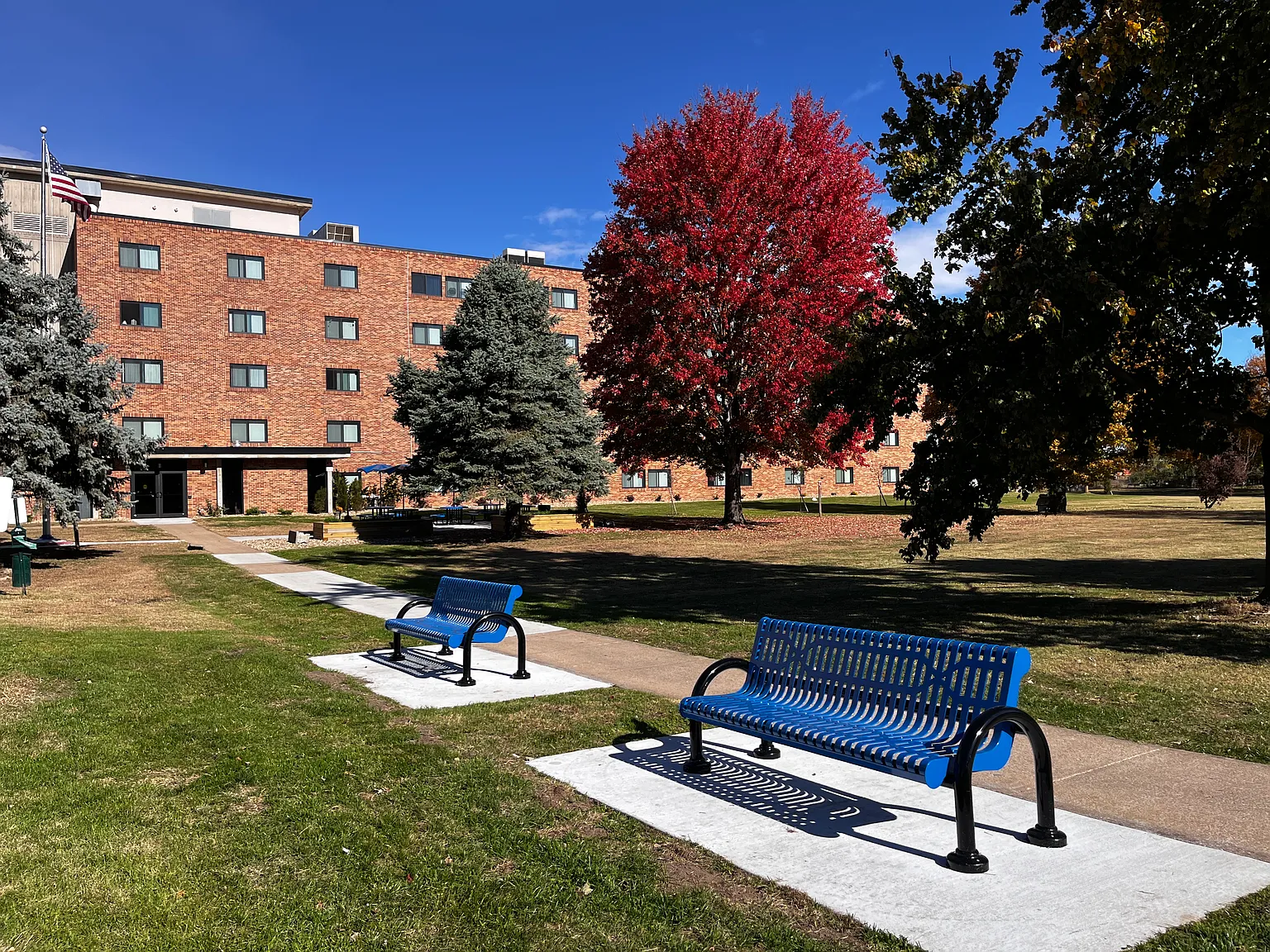 Cross-Lines Retirement Center 1 — Photo 4