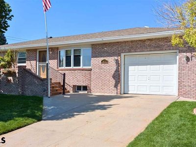 1875 Cedar St, Gering, NE, 69341