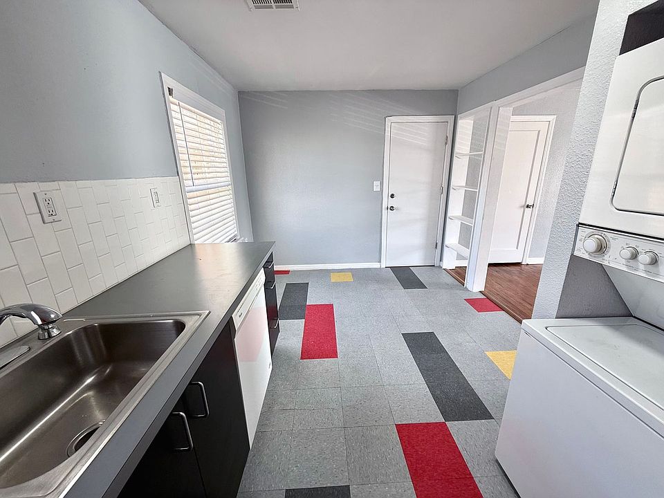 1st image of 509 NW 29th St APT 3