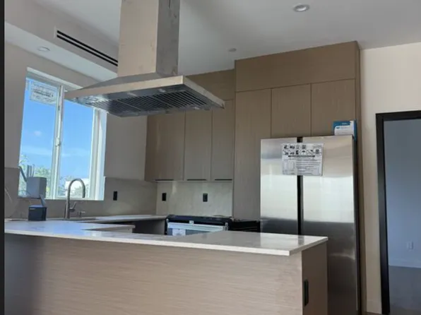 2135 S Longwood Ave #2, Los Angeles, CA 90016