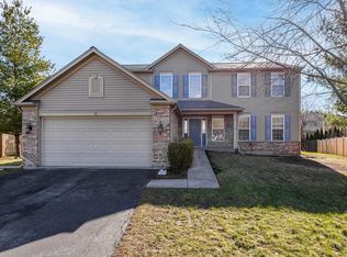 6 Catalpa Ct, Bolingbrook, IL 60490