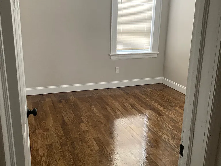 55 Prospect Ave #2L — Photo 6